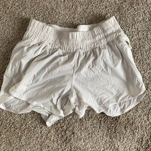 Size 6 4 inch track that short